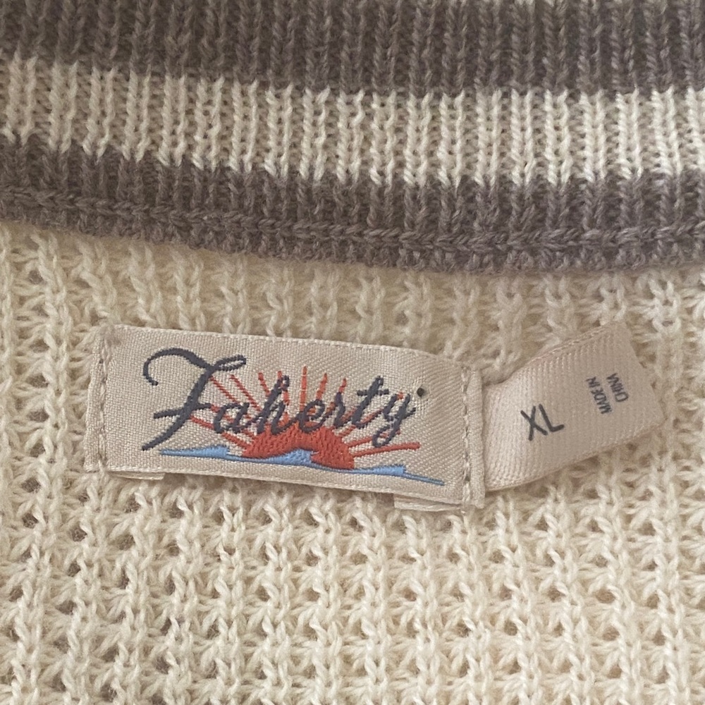 Faherty Throwback V-Neck Long Sleeve Sweater In F… - image 5